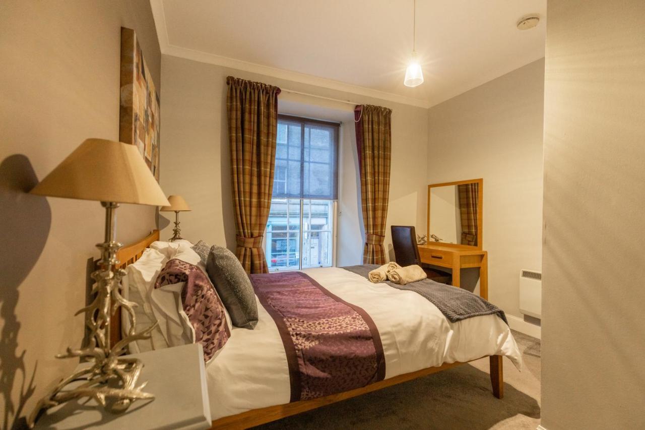 Two Bedroom Apartment Within Walking Distance To City Centre EDI Buitenkant foto